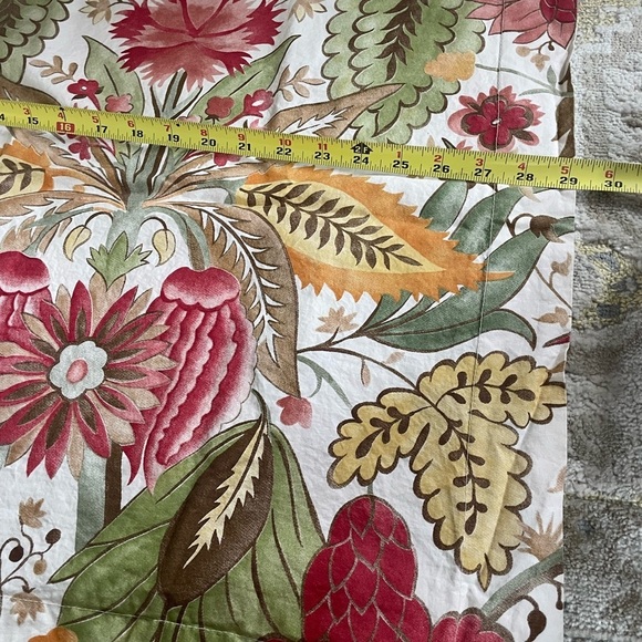 Pottery Barn Courtney Green Sienna Set of Two Shams - Picture 8 of 8